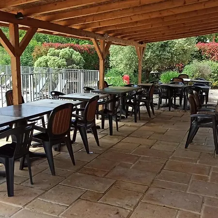 Apartment Jardinet 4 Pers Azille